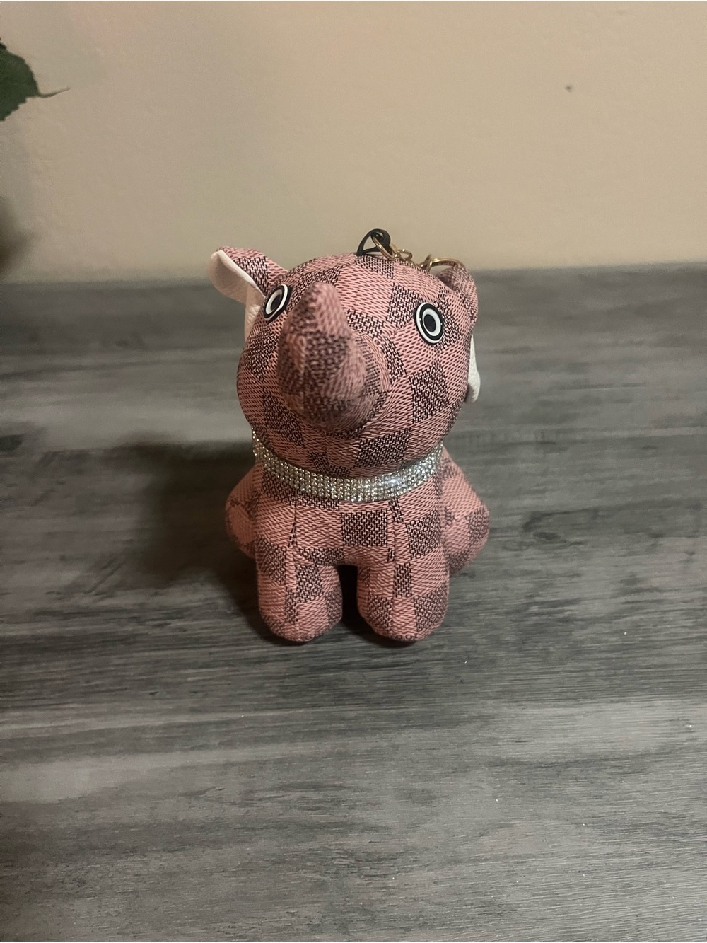 Pink Checkered Elephant Keychain - Picture 3 of 6